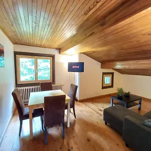 https://appartement-mansarde-dans-maison-avec-jardin.hotels-rhonealpes.com